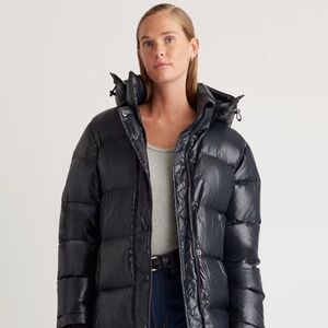 Quince Women's Responsible Down Puffer Jacket in Shiny Black